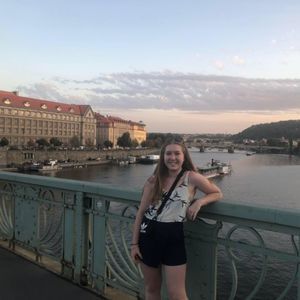 Meet your Posher, Ava